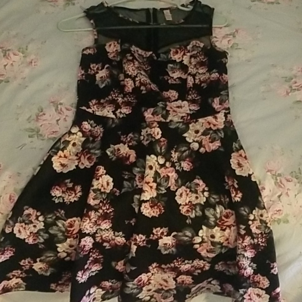 Sleeveless black floral dress